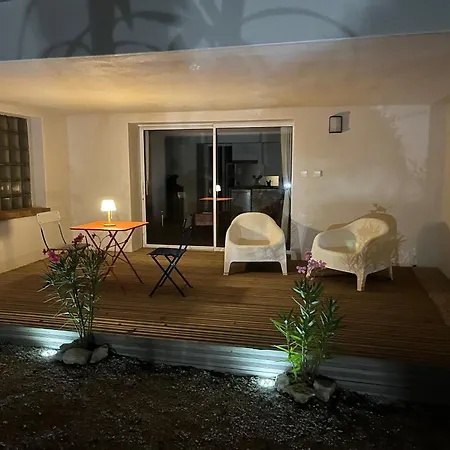 Les Terrasses Du Chateau Apartment Grignan